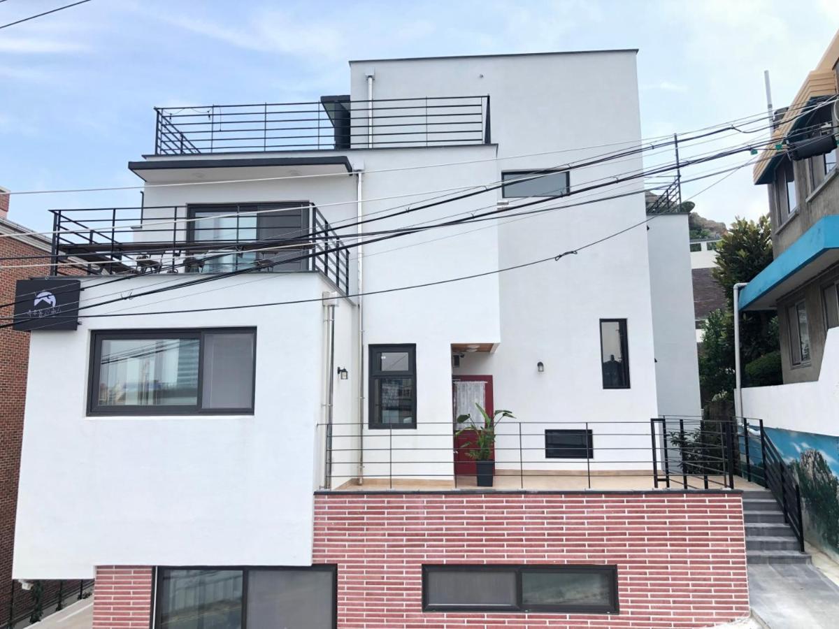 Cheukhu-Dong 19Street Guesthouse Mokpo Buitenkant foto